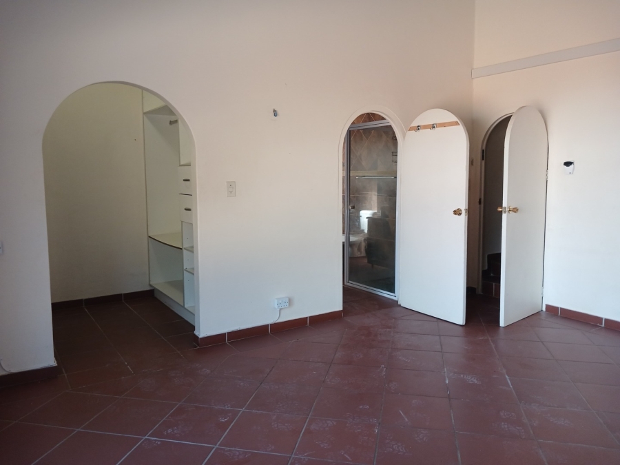 To Let 4 Bedroom Property for Rent in Schoemansville North West